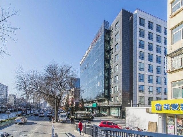 OPA365AQDBVRQ1厂家供货